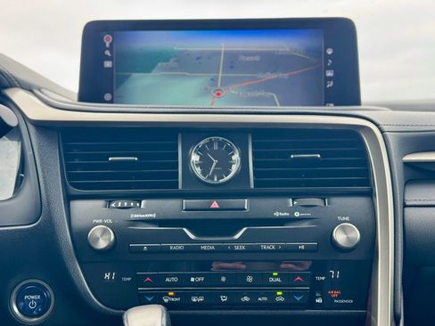 Used 2022 Lexus RX 450h AWD w/ Premium Package image 18