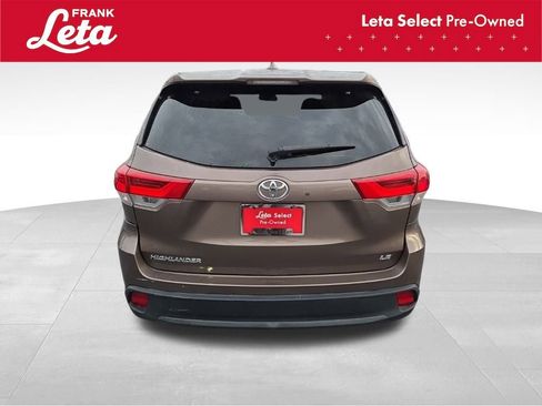 Used 2018 Toyota Highlander Plus image 9