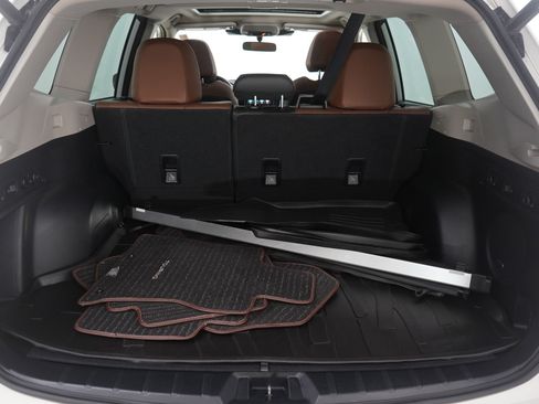 Used 2023 Subaru Forester Touring image 9