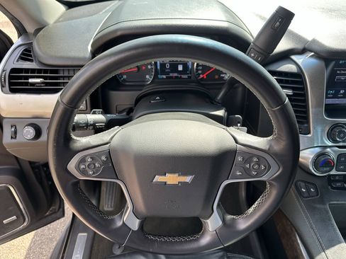 Used 2018 Chevrolet Suburban LT AWD/4WD image 14