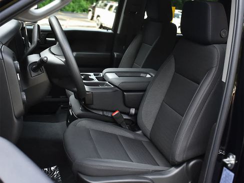 New 2026 Chevrolet Silverado 2500 Custom w/ Custom Convenience Package AWD/4WD image 9