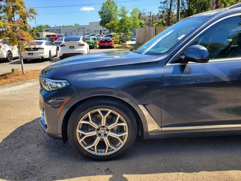 Used 2020 BMW X7 xDrive40i w/ Cold Weather Package AWD/4WD image 12