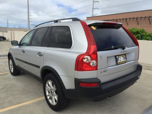 Used 2005 Volvo XC90 2.5T image 16