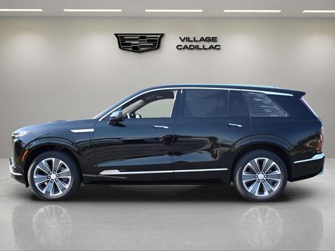 New 2026 Cadillac Vistiq Luxury AWD/4WD image 2