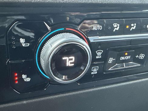 Used 2025 Chevrolet Silverado 2500 LT w/ All Star Edition image 18