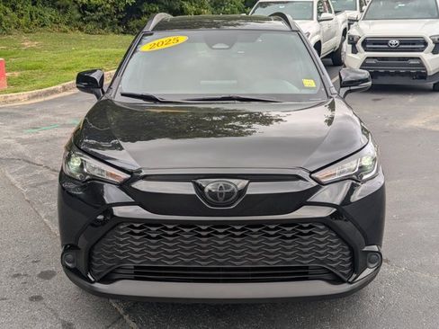 Used 2025 Toyota Corolla Cross AWD Hybrid image 2