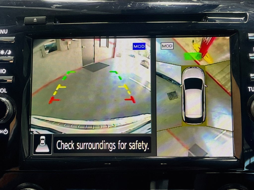 Used 2024 Nissan Murano SL FWD image 14