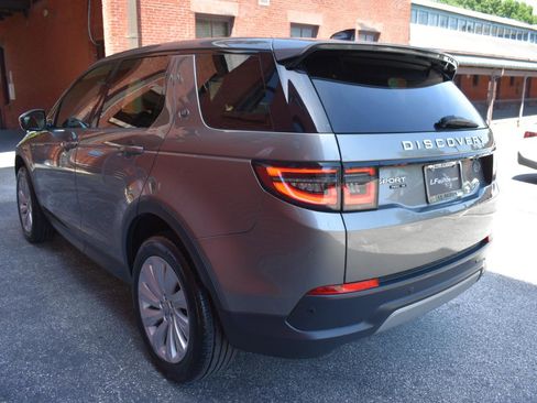 Used 2020 Land Rover Discovery Sport SE AWD/4WD image 5