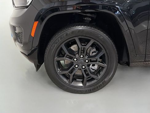 Used 2024 Jeep Grand Cherokee Limited 4xe AWD/4WD image 36