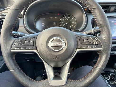 Used 2022 Nissan Kicks SR FWD image 50