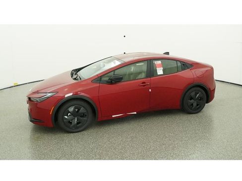 New 2026 Toyota Prius LE FWD image 2
