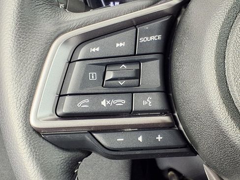 Used 2024 Subaru Outback Premium AWD/4WD image 18