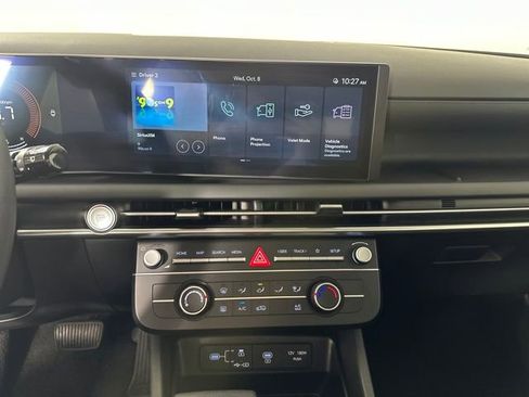 Certified 2025 Hyundai Tucson SE image 21