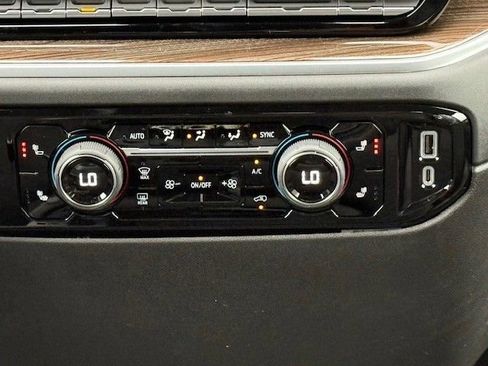 New 2026 Chevrolet Silverado 1500 LT image 24