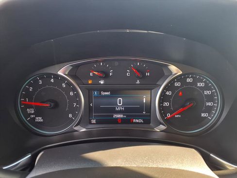 Used 2023 Chevrolet Equinox LT image 12