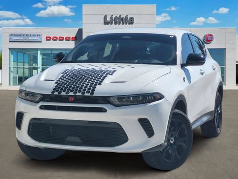 Used 2023 Dodge Hornet GT w/ GT Blacktop Package AWD/4WD image 1