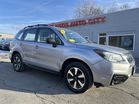 Used 2018 Subaru Forester 2.5i w/ Alloy Wheel Package image 3