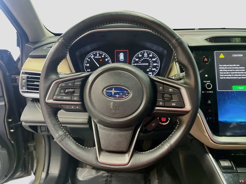 Used 2025 Subaru Outback Limited AWD/4WD image 11