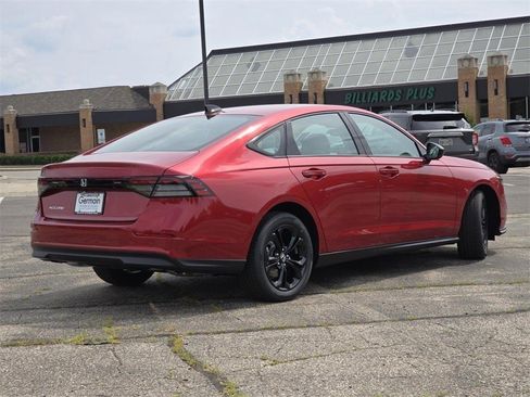 New 2025 Honda Accord SE image 16