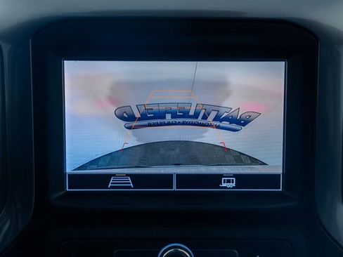 Used 2022 Chevrolet Silverado 1500 Custom image 37