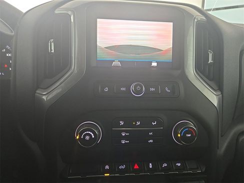 Used 2021 Chevrolet Silverado 1500 Custom image 20