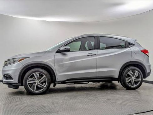Used 2021 Honda HR-V EX image 3