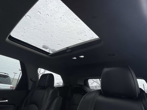 Used 2020 Buick Enclave Avenir w/ Avenir Technology Package image 13