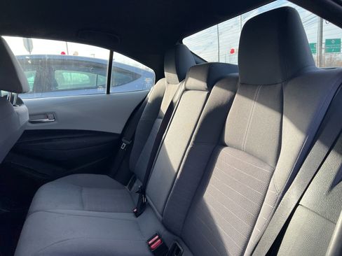 Used 2022 Toyota Corolla SE image 9