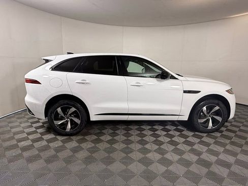 Used 2025 Jaguar F-PACE R-Dynamic S image 7