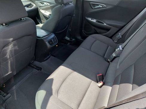 Used 2024 Chevrolet Malibu LT FWD image 16