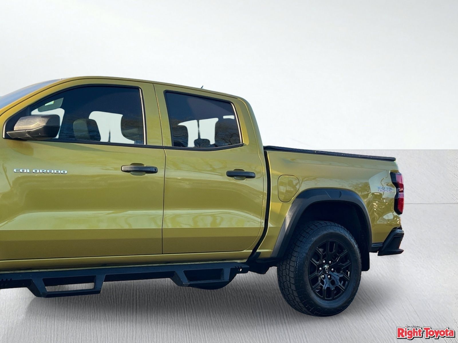 Used 2023 Chevrolet Colorado Trail Boss AWD/4WD image 9