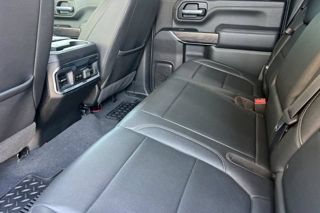 Used 2022 Chevrolet Silverado 2500 LTZ w/ LTZ Convenience Package AWD/4WD image 14
