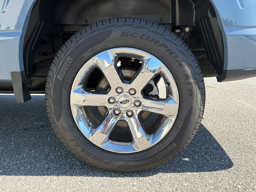 Used 2023 Ford F150 Lariat w/ Trailer Tow Package AWD/4WD image 19