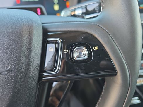 New 2026 Lincoln Corsair Reserve image 17