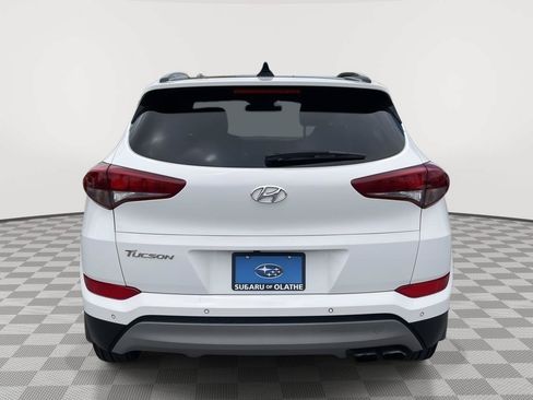 Used 2018 Hyundai Tucson Value FWD image 12