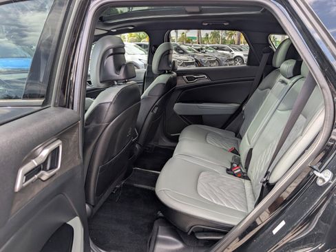 Used 2023 Kia Sportage X-Line w/ X-Line Premium Package image 31