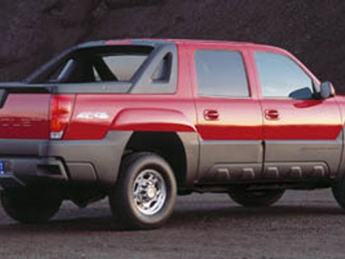 Used 2005 Chevrolet Avalanche LS w/ Avalanche South-West Package RWD image 1