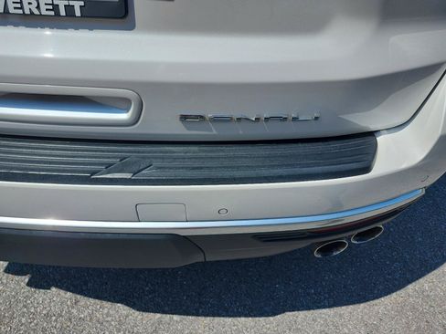Certified 2022 GMC Yukon XL Denali AWD/4WD image 5