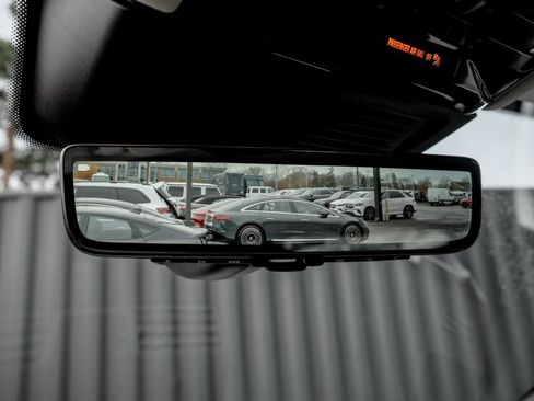 New 2025 Land Rover Range Rover SE image 15