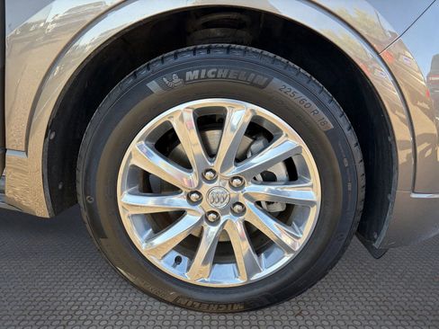 Certified 2019 Buick Envision Essence w/ LPO, Active Package FWD image 10