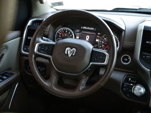 Used 2020 RAM 1500 Laramie AWD/4WD image 30