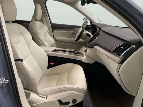 Used 2023 Volvo XC90 T8 Plus w/ Protection Package Premier AWD/4WD image 42