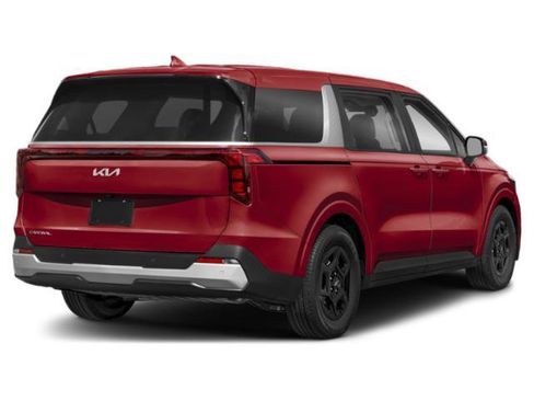 Used 2025 Kia Carnival FWD image 3