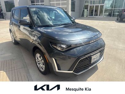 Certified 2023 Kia Soul LX