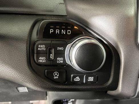 Used 2023 RAM 1500 Big Horn AWD/4WD image 18