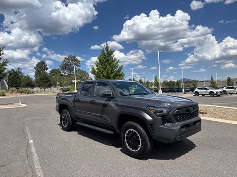 Used 2025 Toyota Tacoma TRD Off-Road w/ TRD Off Road Upgrade Package AWD/4WD image 1