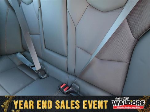 Used 2025 Cadillac CT5 Sport w/ Technology Package image 6