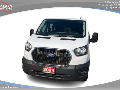 Used 2024 Ford Transit 250 Low Roof w/ Exterior Upgrade Package RWD image 2