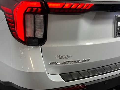 Used 2025 Ford Explorer Platinum w/ LUX Leather Package image 31