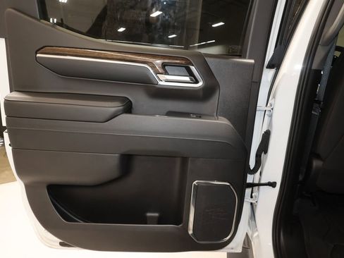 Certified 2024 GMC Sierra 1500 Elevation image 20